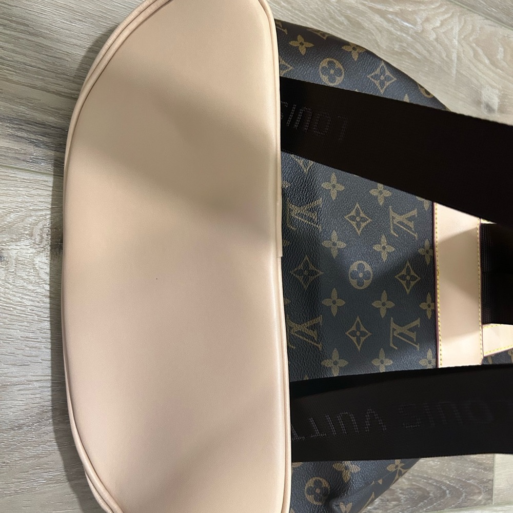 Louis Vuitton Replication Montsouris GM full sized Backpack - Picture 9 of 11